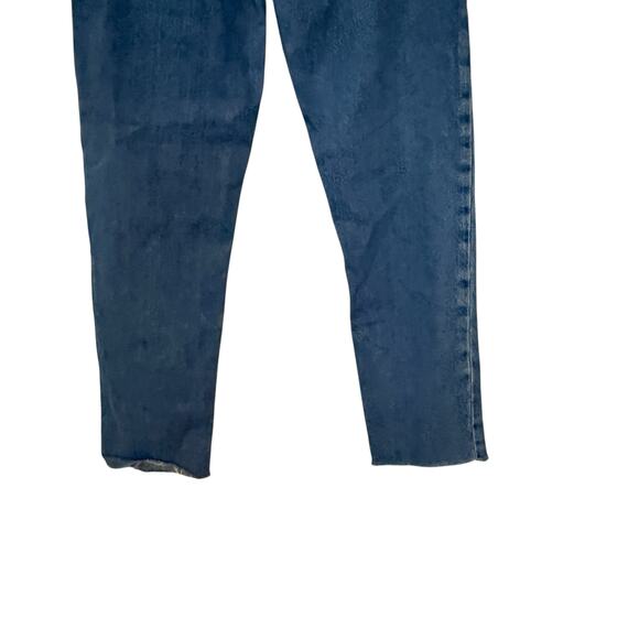 Forever 21 Premium High Waisted Fringe Hem Mom Denim Medium Wash Jeans Size 26 - Picture 6 of 8